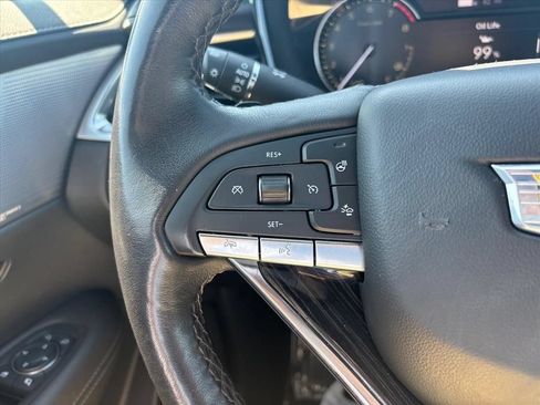 Used 2023 Cadillac XT6 Premium Luxury FWD image 16
