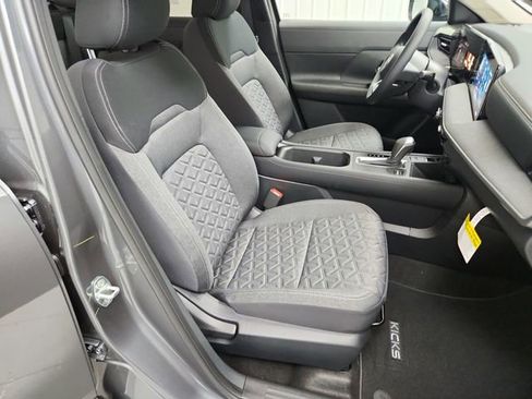 New 2026 Nissan Kicks SV image 34