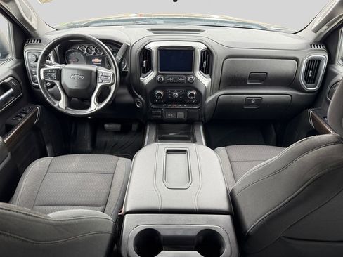 Used 2019 Chevrolet Silverado 1500 LT Trail Boss AWD/4WD image 15