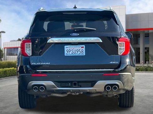 Used 2022 Ford Explorer Platinum w/ Equipment Group 601A image 5