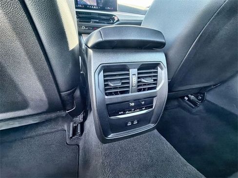 Used 2025 BMW 330i Sedan image 20