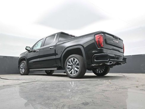 New 2026 GMC Sierra 1500 Denali w/ Denali Reserve Package image 33