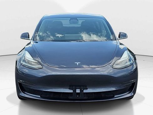Used 2018 Tesla Model 3 Mid Range RWD image 12