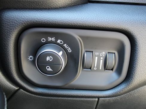 New 2026 RAM 2500 Laramie image 17