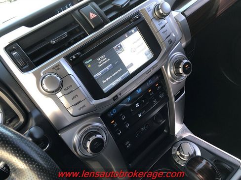 Used 2017 Toyota 4Runner Limited AWD/4WD image 14