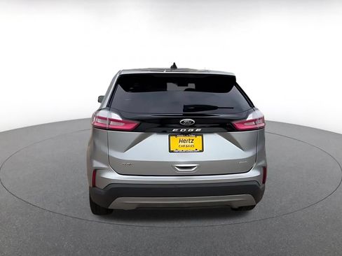 Used 2024 Ford Edge SEL AWD/4WD image 12