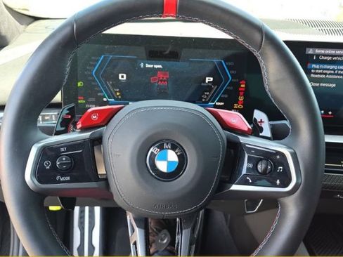 Used 2025 BMW M5 w/ Executive Package AWD/4WD image 3