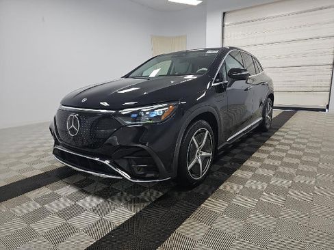 Used 2023 Mercedes-Benz EQE 500 4MATIC SUV image 1