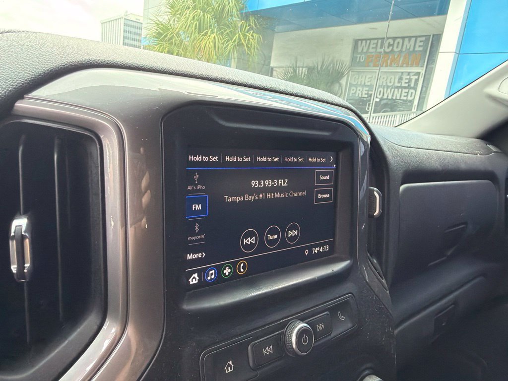 Used 2020 Chevrolet Silverado 1500 Custom w/ Custom Value Package RWD image 17