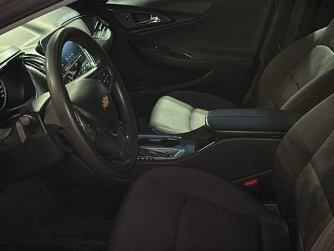 Used 2019 Chevrolet Malibu LT image 24