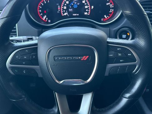 Used 2020 Dodge Durango SXT w/ 3rd Row Seating Group RWD image 22