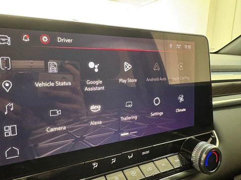 Used 2024 GMC Canyon Elevation w/ Convenience Package image 20