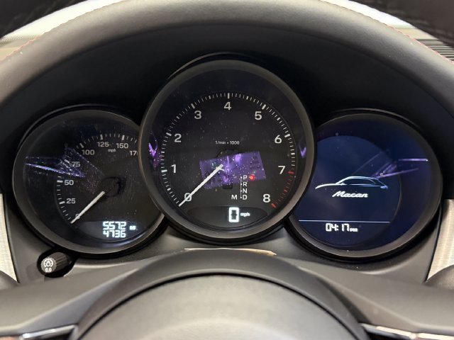 Certified 2026 Porsche Macan AWD/4WD image 15