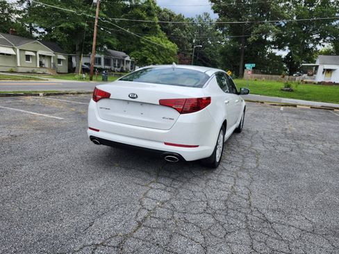 Used 2013 Kia Optima EX FWD image 16