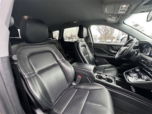 Used 2020 Lincoln Corsair AWD w/ Equipment Group 101A image 34