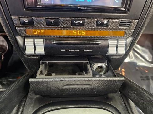 Used 2008 Porsche Cayenne image 16