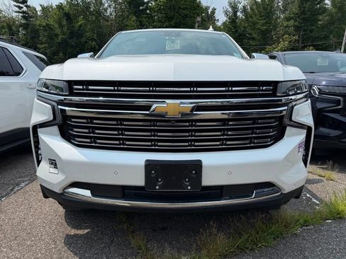 Used 2023 Chevrolet Tahoe Premier w/ Premium Package 2 AWD/4WD image 16