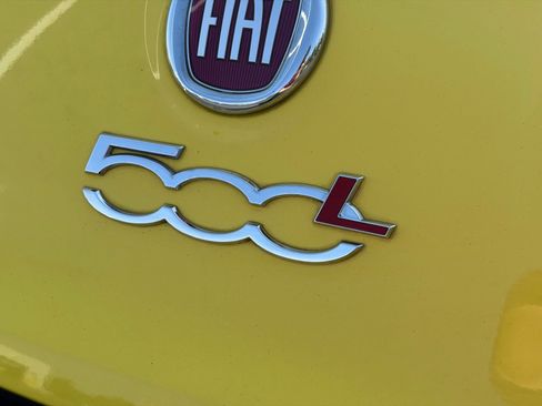 Used 2017 FIAT 500L Trekking FWD image 26