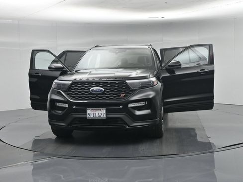 Certified 2023 Ford Explorer ST w/ Equipment Group 401A AWD/4WD image 36