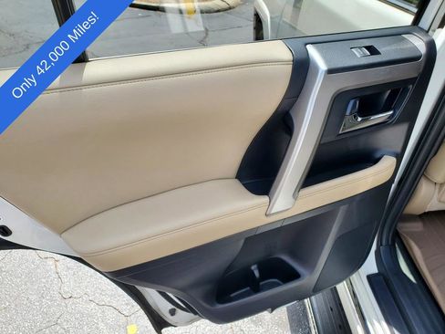 Used 2019 Toyota 4Runner 4WD image 12