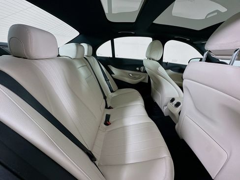 Used 2021 Mercedes-Benz E 350 Sedan image 30