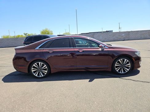 Used 2017 Lincoln MKZ Reserve w/ Luxury Package FWD image 4