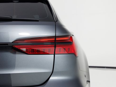 Used 2025 Audi RS 6 performance AWD/4WD image 85