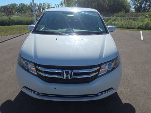 Used 2016 Honda Odyssey SE image 3