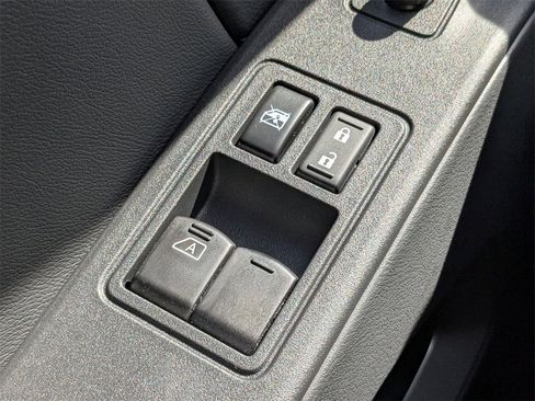 New 2025 Nissan Frontier SV image 23