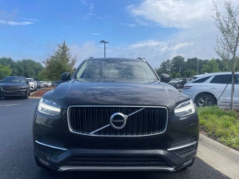 Used 2019 Volvo XC90 T5 Momentum w/ Protection Package Premier FWD image 3