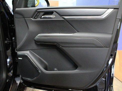 New 2026 GMC Acadia Elevation w/ Black Edition image 11