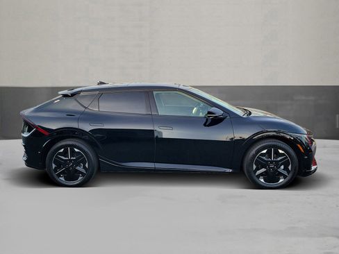 Used 2025 Kia EV6 GT-Line image 4