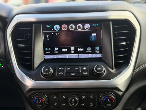 Used 2018 GMC Acadia SLT FWD image 35