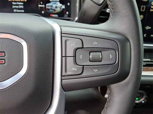 Certified 2024 GMC Sierra 1500 Elevation w/ LPO, Elevation Black Package image 10