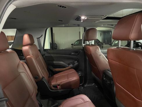 Used 2019 Chevrolet Tahoe Premier w/ Premier Plus Edition image 28