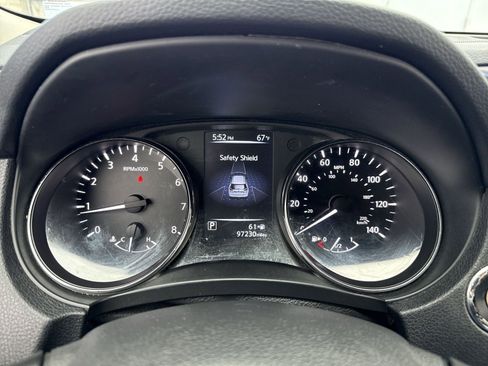Used 2017 Nissan Rogue SL w/ SL Premium Package AWD/4WD image 22