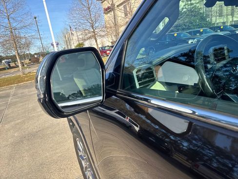 Used 2023 Toyota Tundra 1794 Edition image 12