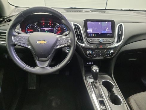 Used 2019 Chevrolet Equinox LT w/ Sun & Navigation Package image 22