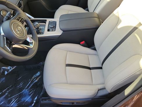 Certified 2025 MAZDA CX-70 Plug-In Hybrid w/ Premium Pkg image 20