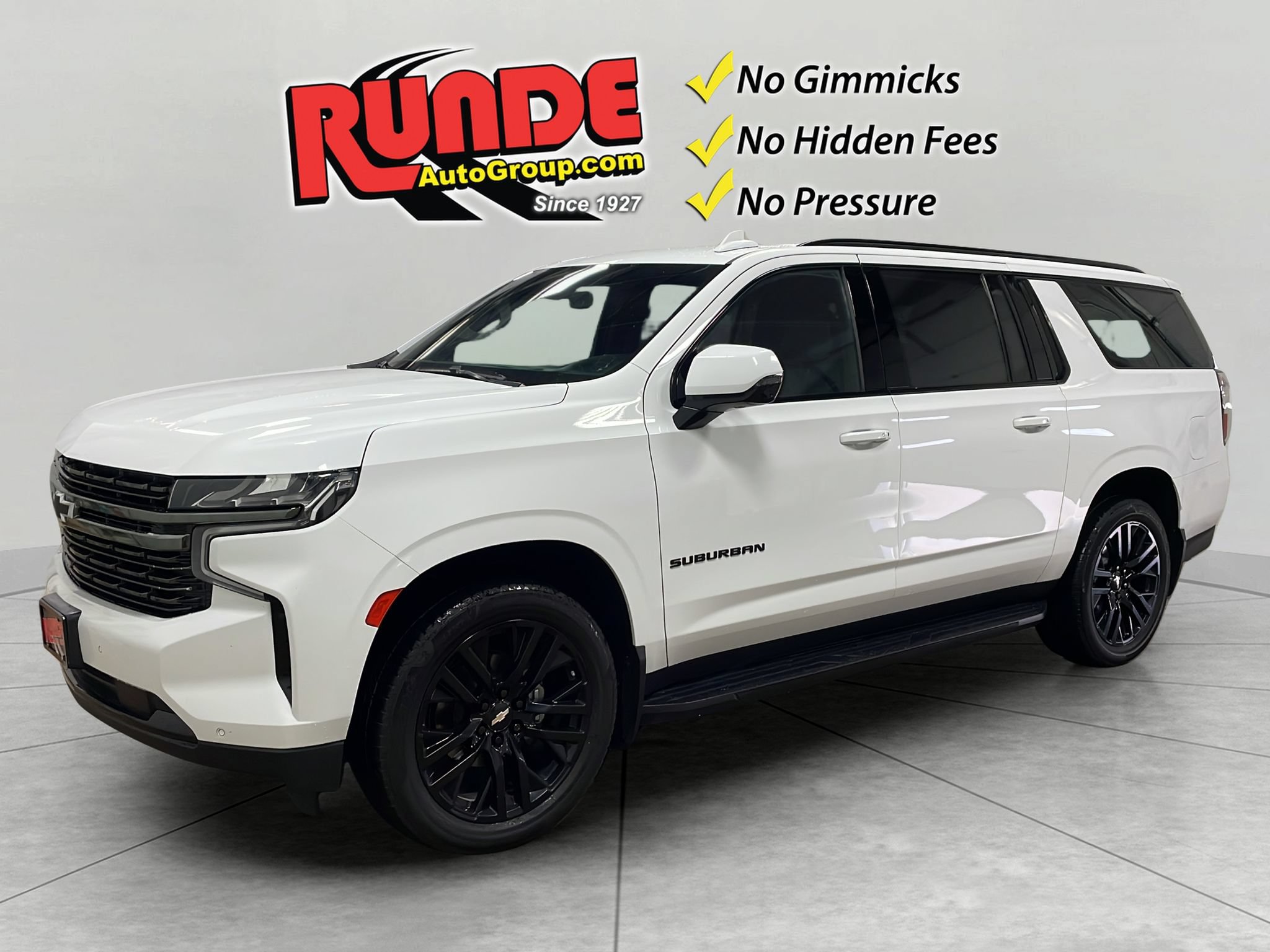 Used 2021 Chevrolet Suburban RST w/ Luxury Package AWD/4WD image 1