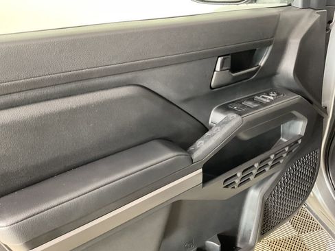 Used 2025 Toyota Tacoma SR5 image 14