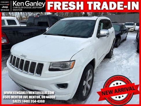 Used 2015 Jeep Grand Cherokee Overland w/ Advanced Technology Group image 3