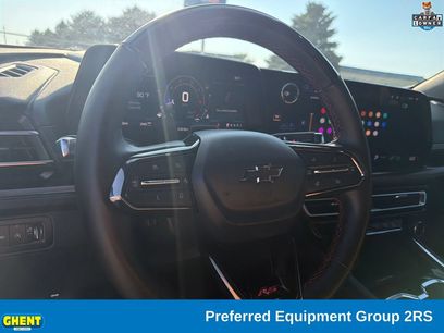 Used 2025 Chevrolet Traverse RS