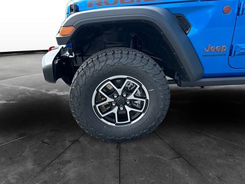 New 2025 Jeep Wrangler Unlimited Rubicon image 14