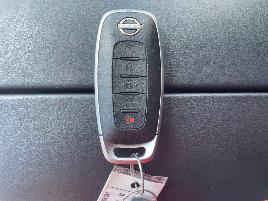 Certified 2025 Nissan Rogue SV AWD/4WD image 30