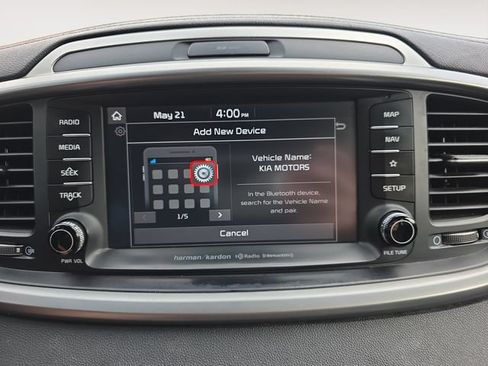 Used 2019 Kia Sorento SX FWD image 31