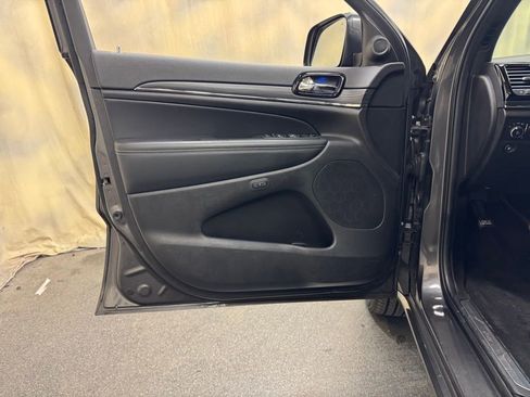 Used 2021 Jeep Grand Cherokee Limited w/ Quick Order Package 28K 80th image 12