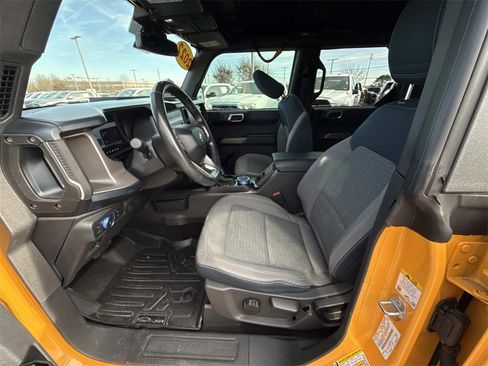 Used 2022 Ford Bronco Outer Banks image 17