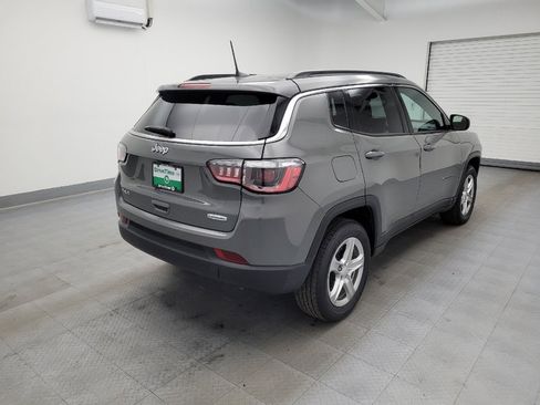 Used 2024 Jeep Compass Latitude image 9