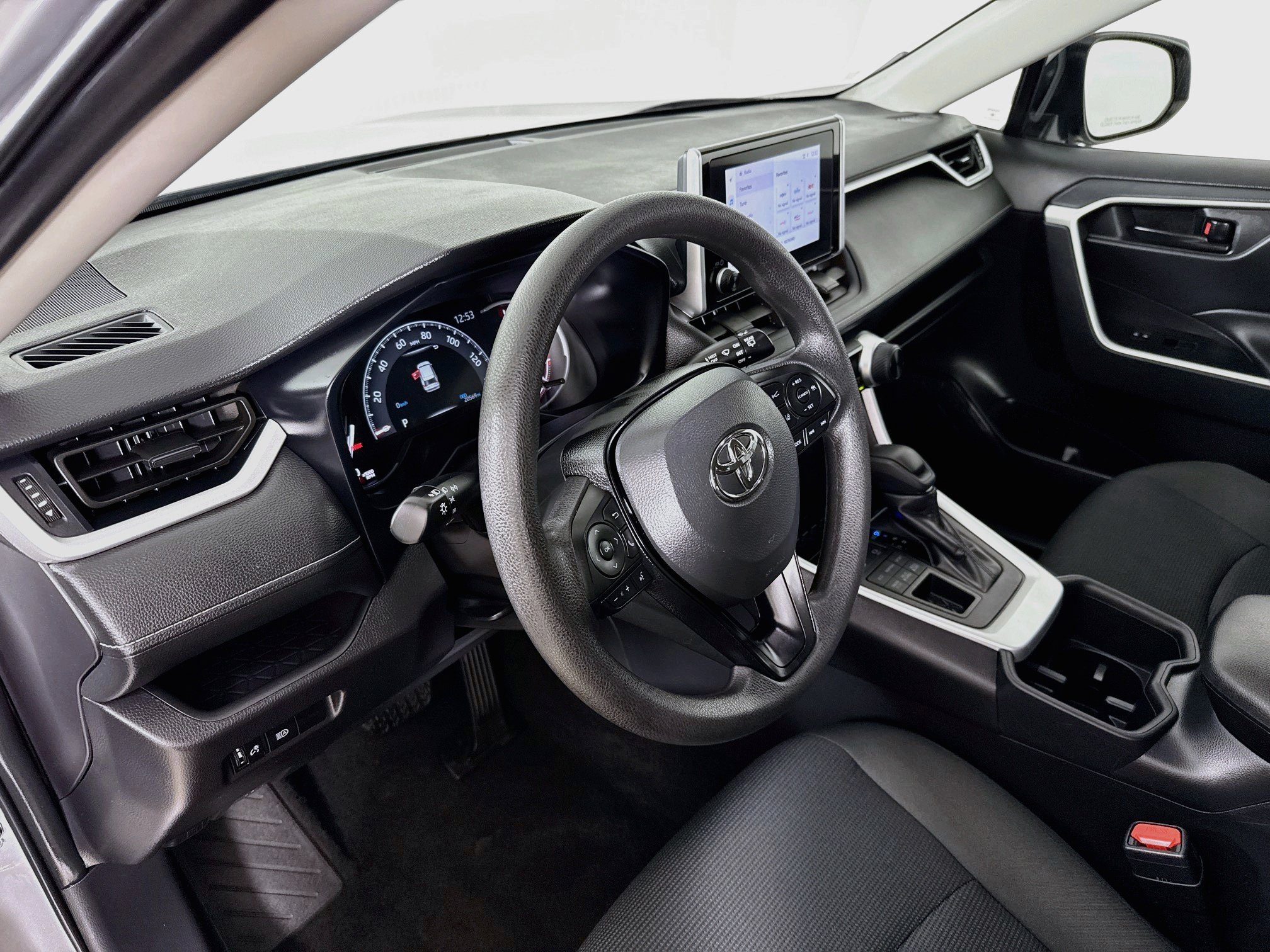 Certified 2025 Toyota RAV4 LE AWD/4WD image 10